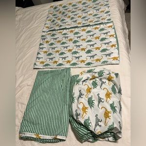 4 piece full dinosaur Full sheet set